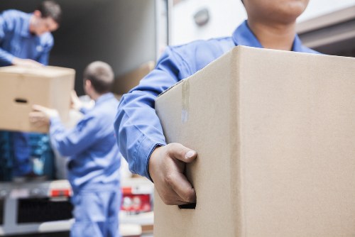 Selfstorage Queenspark article introduction with practical storage benefits