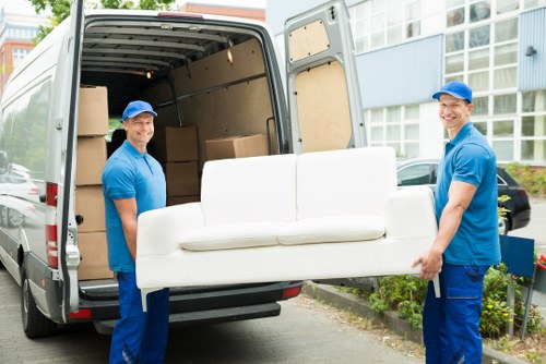 Short-term storage units suited to homes and businesses in Queenspark